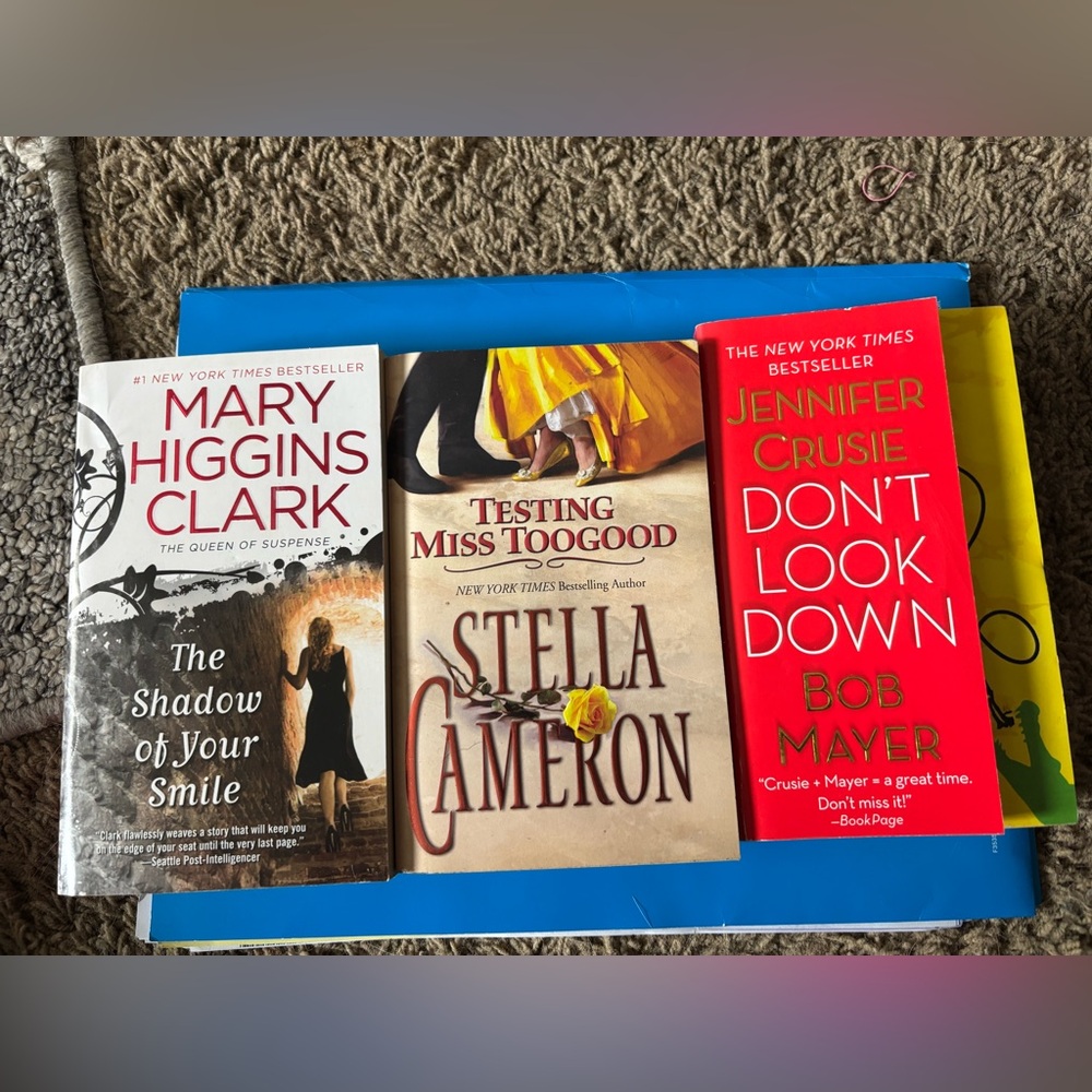 Assorted Mystery and Romance Book Set